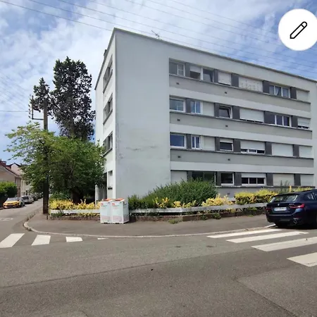 Solaya - Bright 2 Bedroom - Balcony - Parking شقة نانت